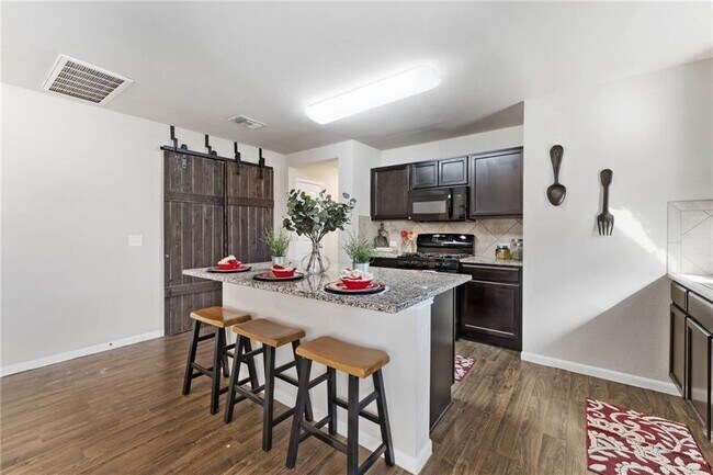 Building Photo - 222 Camellia Dr
