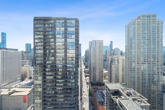 Building Photo - 2 E Erie St