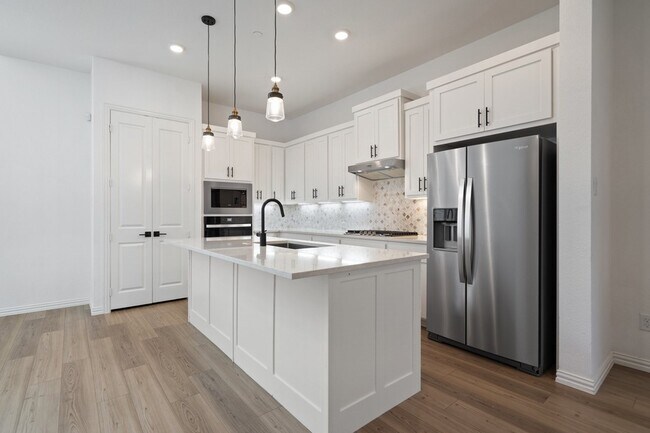 Building Photo - 4209 Watson Wy