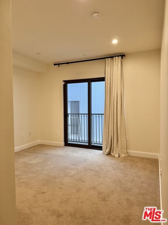 Building Photo - 10647 Ashton Ave