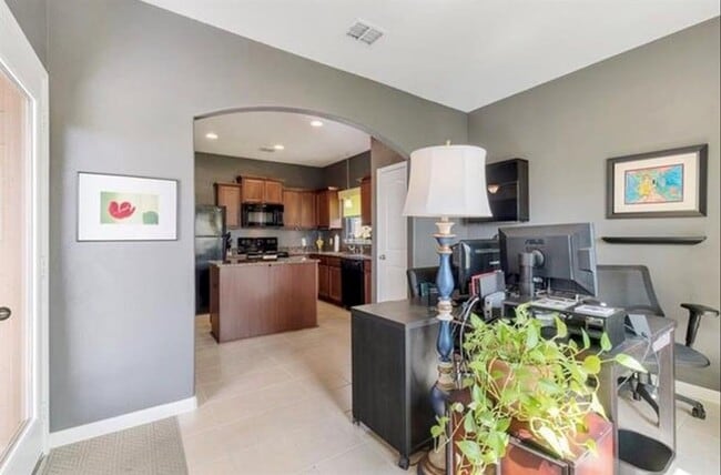 Building Photo - 13405 Clara Martin