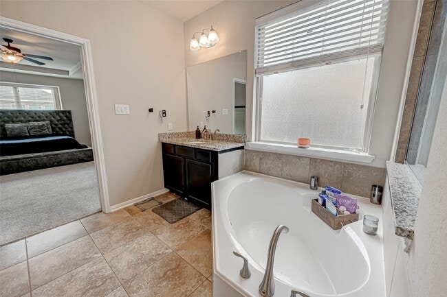Building Photo - 9526 Bonbrook Bend Ln