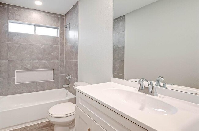 Building Photo - 22011 Castle Springs Dr