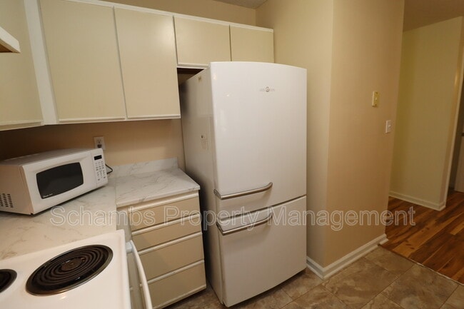 Building Photo - 510 Springfork Dr