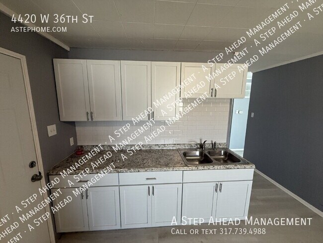Building Photo - 4420 W 36th St