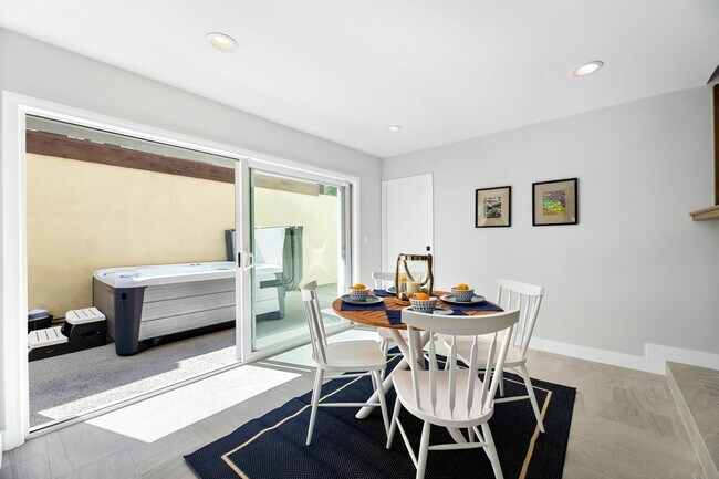 Building Photo - 3810WH - The Hemlock Hideaway | 4 Bed 2.5 ...