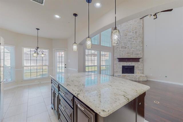 Building Photo - 14105 Sugar Hill Dr