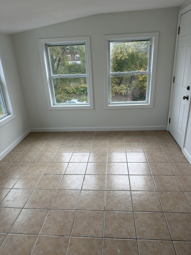 Building Photo - 251 Neponset St