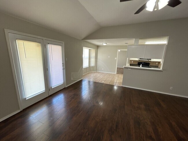 Building Photo - 4507 Lonesome Dove Dr