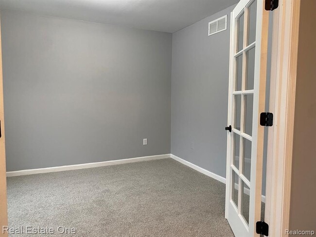 Building Photo - 28772 Wales Dr