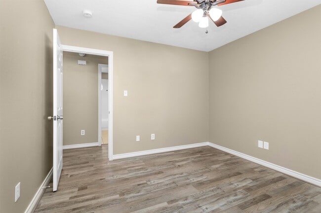 Building Photo - 13068 Hydra Ct