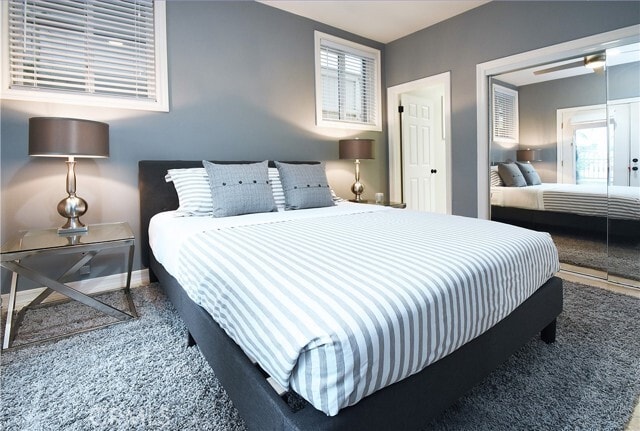 Building Photo - 300 16th St