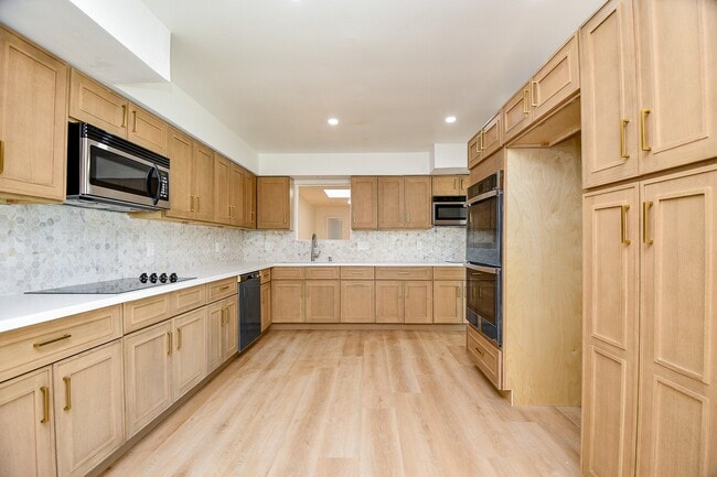 Building Photo - 7714 Teal Run Dr