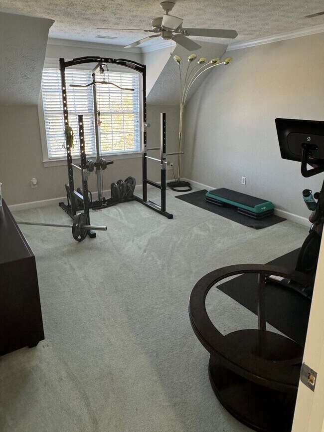 Building Photo - Port Warwick Luxury attached Home