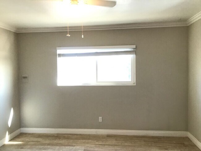 Building Photo - RUNNYMEDE