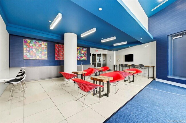 Building Photo - 7 DeKalb Ave