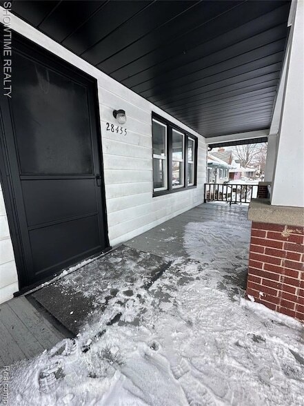 Building Photo - 28455 Melvin St