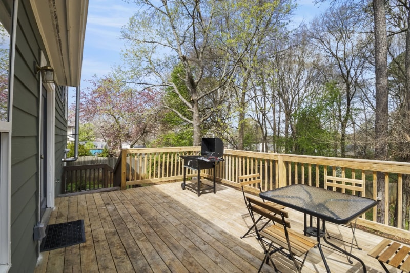 Building Photo - 216 River Birch Dr