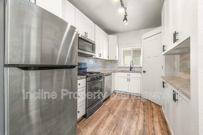 Building Photo - 43 N 100 W