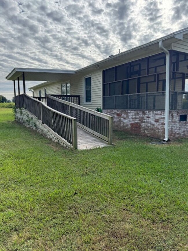 Building Photo - 1100 O'Berry Road