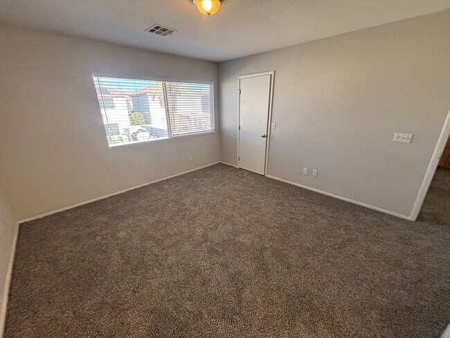 Building Photo - 10256 Grecian Laurel Ct