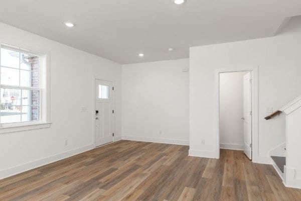 Building Photo - 326B Mulberry Ter