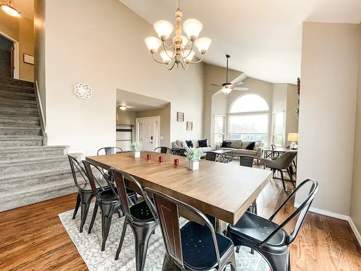 Building Photo - 15235 Diamondhead Ct