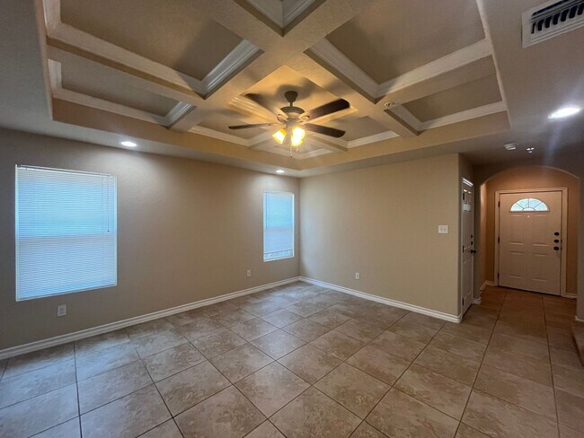 Building Photo - 16824 Dancing Ava