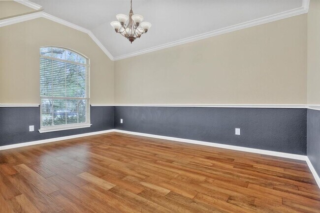 Building Photo - 6205 Clarion Dr