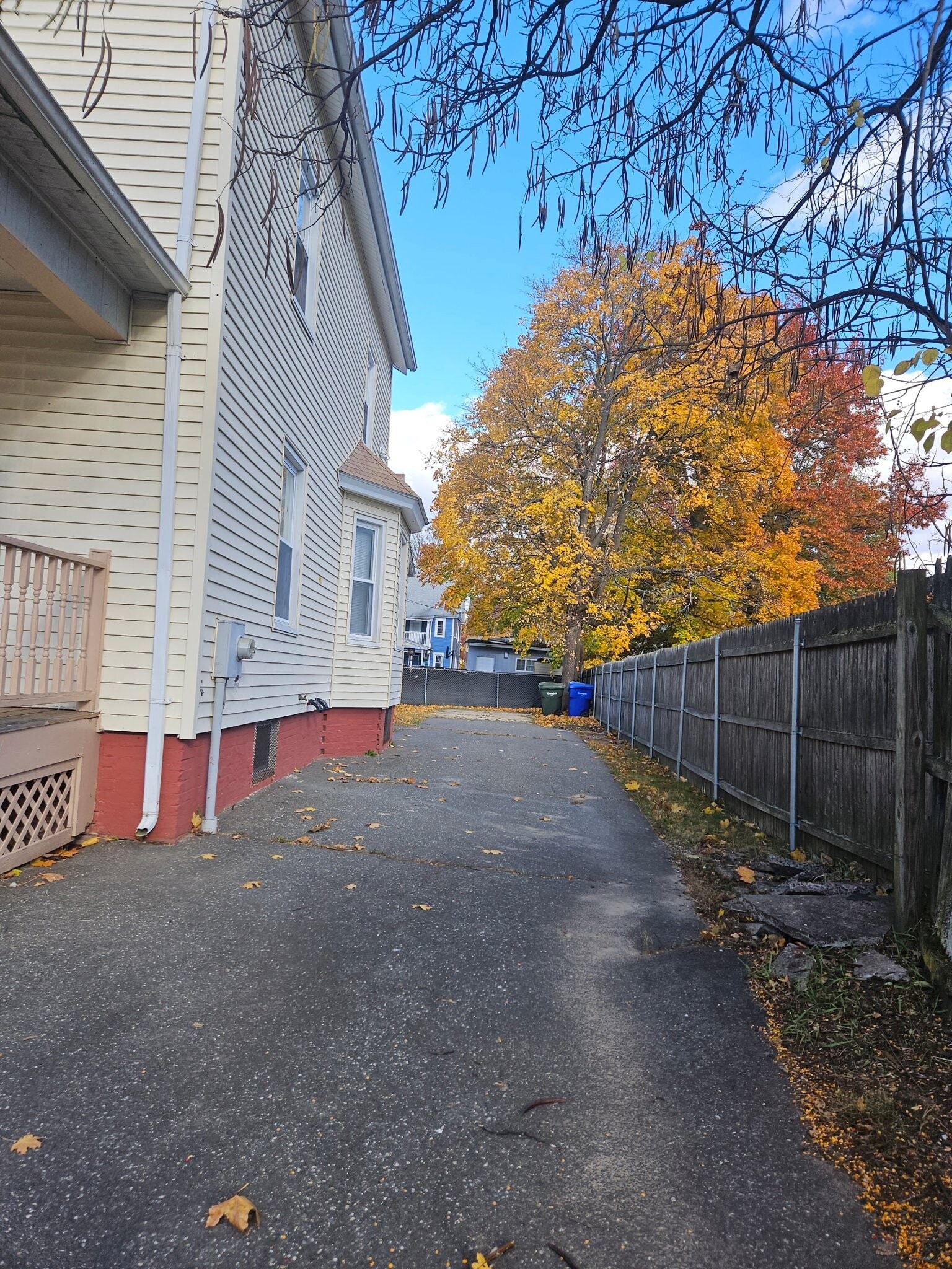 Building Photo - 91 Andrew St