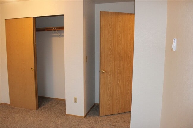 Building Photo - Waldangle, LLC