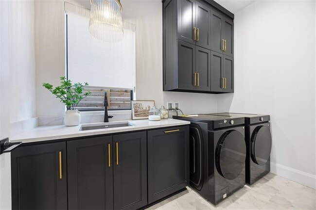 Building Photo - 1129 NW 42nd St