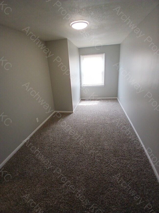 Building Photo - 1267 Petzold Dr