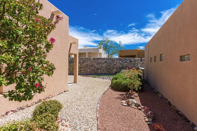 Building Photo - Beautiful Light and Bright Home located of...