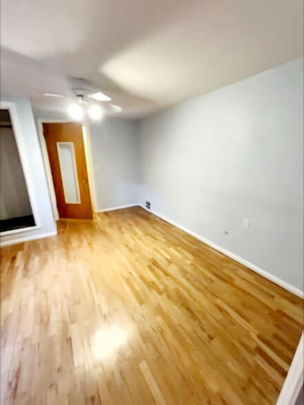 Building Photo - 606 Avenue C