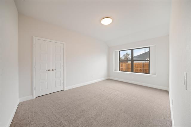 Building Photo - 618 Kyle Dr