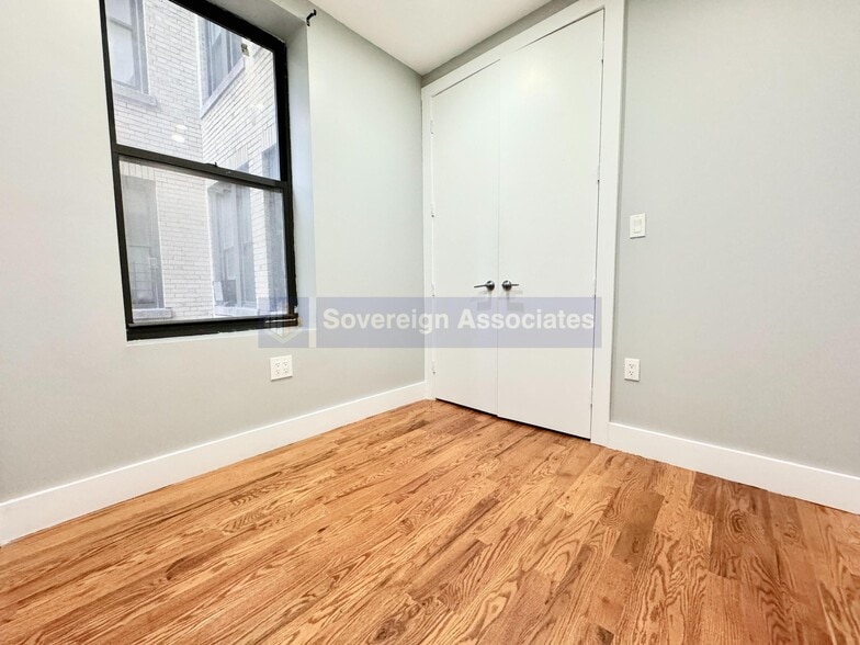 Building Photo - 235 W 146th St