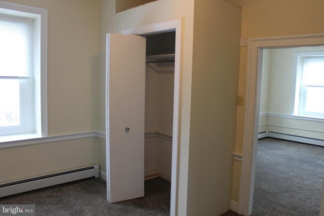 Building Photo - 2093 PA-212