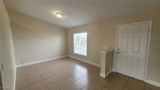 Building Photo - 1225 NW 26th Pl