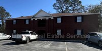 Building Photo - 135 Rolland St