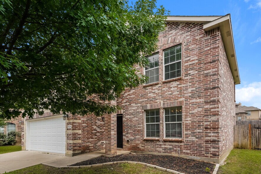 Building Photo - 1625 Grassy View Dr