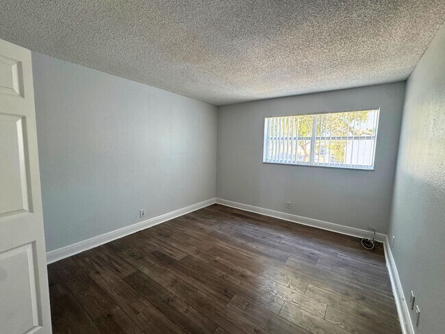 Building Photo - 4501 Treehouse Ln