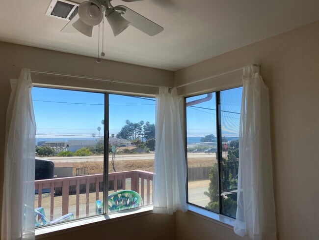 Building Photo - 3133 Ocean Blvd