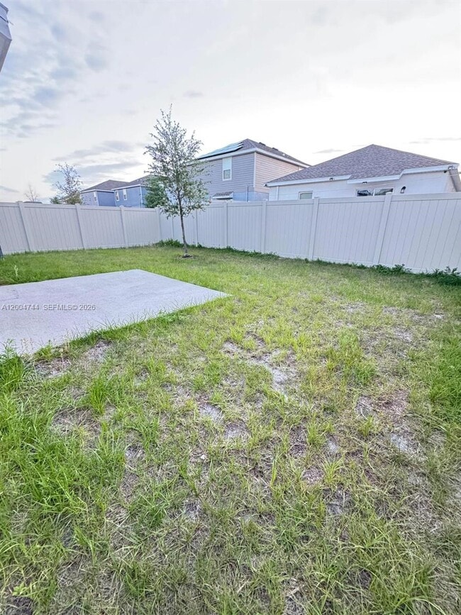 Building Photo - 1204 Deepwater