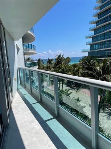 Building Photo - 9401 Collins Ave