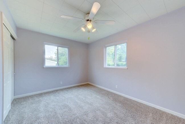 Building Photo - Dog Friendly 3 Bed 1 Bath Ranch Home With ...