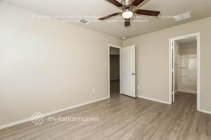 Building Photo - 4148 Waterfall Cv