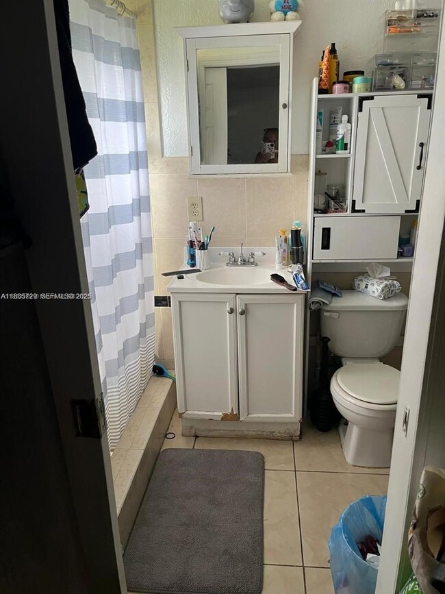 Building Photo - 1178 NW 105th Terrace