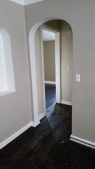 Building Photo - 2723 S 8650 W