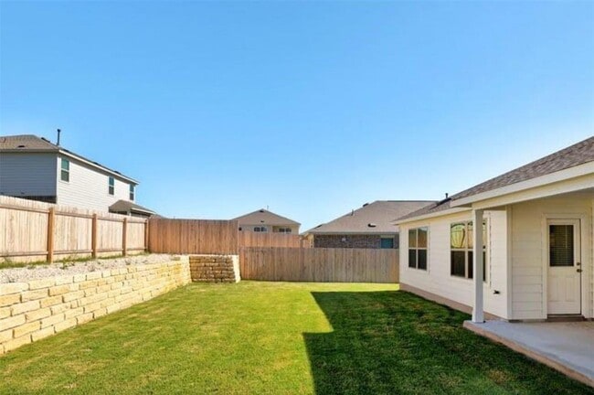 Building Photo - 21416 Bird Wing Dr